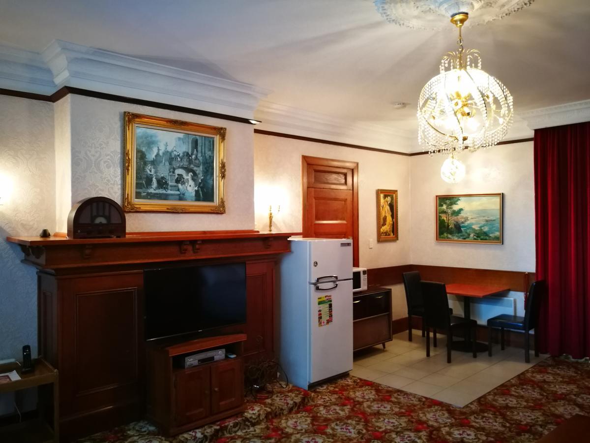 Motel Mayfair On Cavell Хоубарт Екстериор снимка