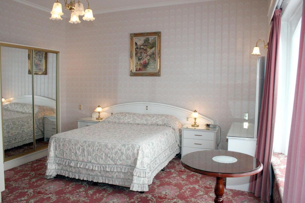 Motel Mayfair On Cavell Хоубарт Екстериор снимка
